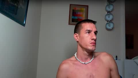 Axl online show from 4, 10, 2025