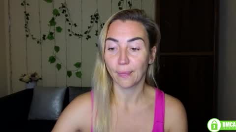 Jully online show from 2, 11, 2025