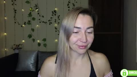 Jully online show from 18, 12, 2025