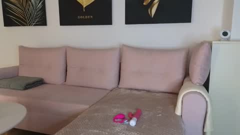 Ayabellle online show from 11, 11, 2025