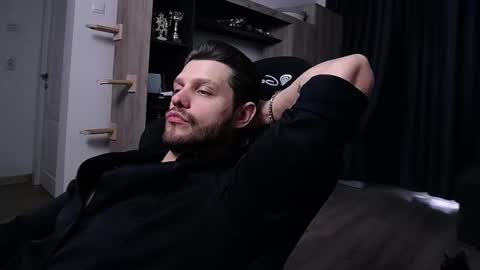 Snapshot of aydanblakeofficial chatting on 12, 11, 2025 Aydan Blake Official online show from 12, 11, 2025