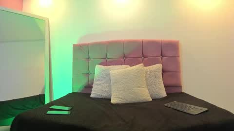 Snapshot of ayira_caramel chatting on 27, 2, 2026 ayira_caramel online show from 27, 2, 2026