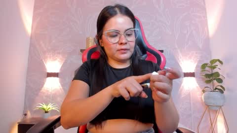 Snapshot of ayla13_ chatting on 26, 2, 2026 Alyda Jaramillo online show from 26, 2, 2026