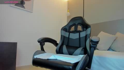 Snapshot of ayla13_ chatting on 26, 5, 2026 Alyda Jaramillo online show from 26, 5, 2026