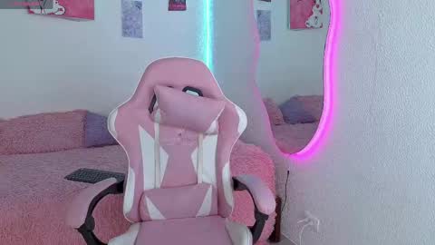 A L A N I I online show from 14, 5, 2026