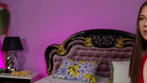 Snapshot of aylawhisper chatting on 20, 5, 2026 Ayla online show from 20, 5, 2026