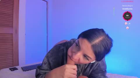 Aylin  online show from 12, 3, 2025