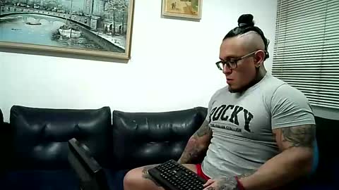 Ayrton naffah2 online show from 3, 11, 2025