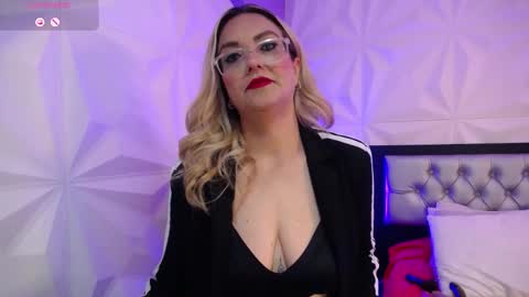 Azahara online show from 2, 3, 2026