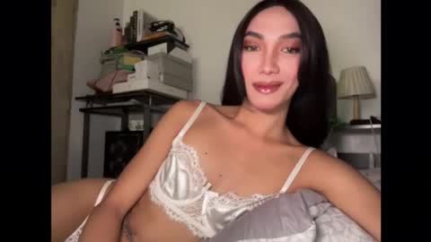 azalea_cum69 online show from 20, 4, 2026