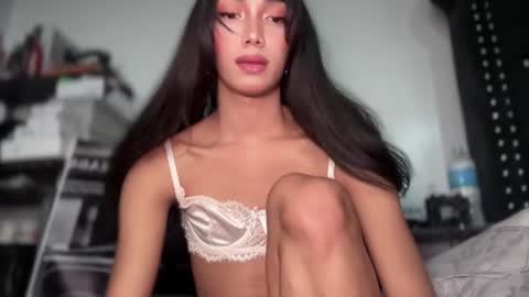 azalea_cum69 online show from 29, 4, 2026