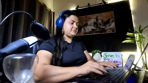 Snapshot of azaraonyx chatting on 10, 6, 2026 Goddess Azara online show from 10, 6, 2026