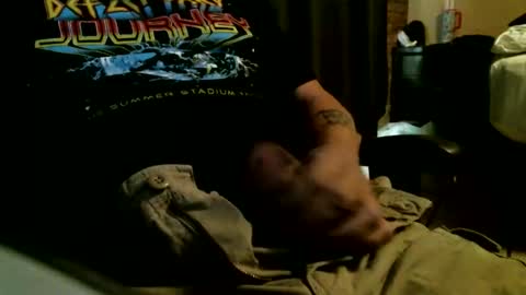 Snapshot of azjohnny chatting on 3, 11, 2025 azjohnny online show from 3, 11, 2025