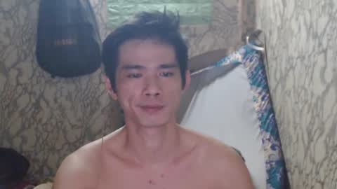 Snapshot of azn_philip chatting on 18, 12, 2024 Philip online show from 18, 12, 2024