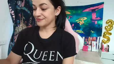 Snapshot of azucenaxxxgp chatting on 23, 5, 2026 Azucena R online show from 23, 5, 2026