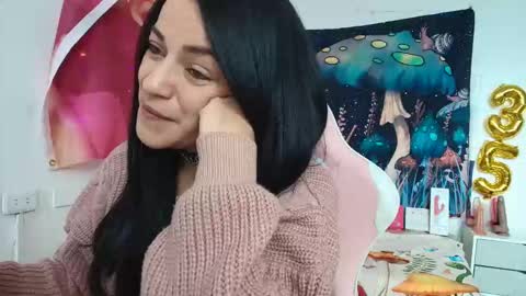 Snapshot of azucenaxxxgp chatting on 27, 5, 2026 Azucena R online show from 27, 5, 2026