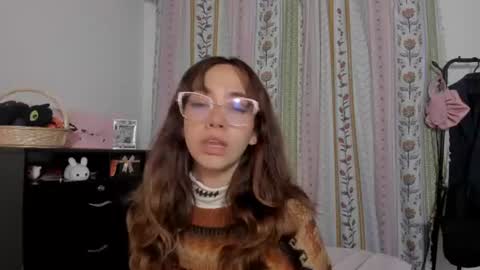 Snapshot of azumi_saan chatting on 16, 6, 2026 azumi saan online show from 16, 6, 2026