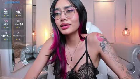 Azura online show from 6, 3, 2025