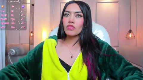 Azura online show from 16, 10, 2025