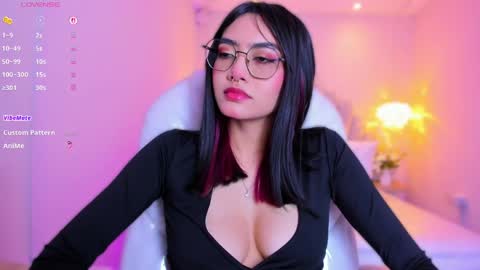 Snapshot of azurakindong chatting on 28, 4, 2026 Azura online show from 28, 4, 2026