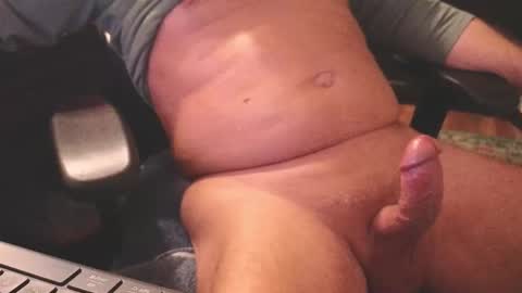 Snapshot of azzman54 chatting on 22, 12, 2025 Bobby Latte online show from 22, 12, 2025