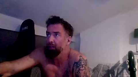 Snapshot of b4dafall44 chatting on 27, 3, 2026 b4dafall44 online show from 27, 3, 2026