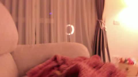 Alessia online show from 5, 3, 2025