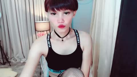 Samantha Dont forget to follow me and make me happy here when you join to my room. samantha loving and caring woman online show from 24, 1, 2025