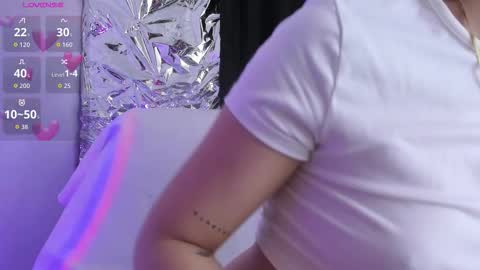 Queen B online show from 16, 2, 2026