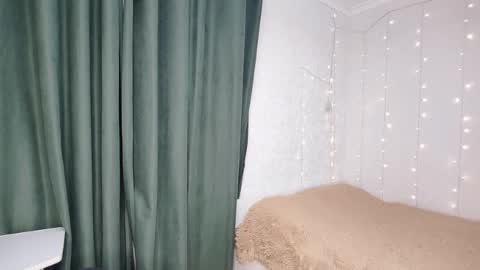 Snapshot of baby_baby96 chatting on 4, 3, 2026 Alis online show from 4, 3, 2026