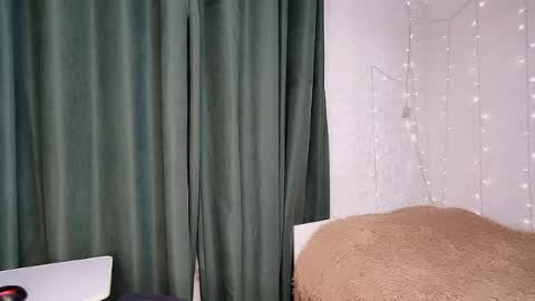 Snapshot of baby_baby96 chatting on 14, 4, 2026 Alis online show from 14, 4, 2026