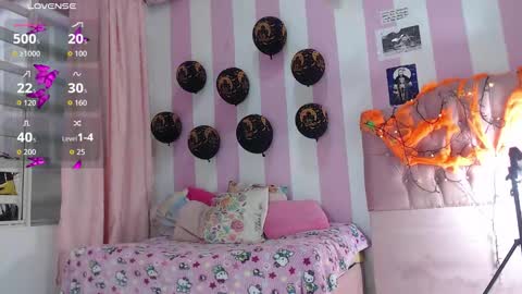 Snapshot of baby_candy22 chatting on 23, 10, 2025 zaleya online show from 23, 10, 2025