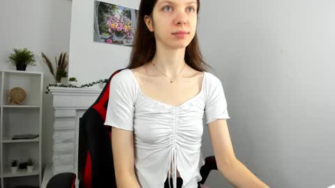 Evalena maybe just Eva online show from 6, 12, 2024