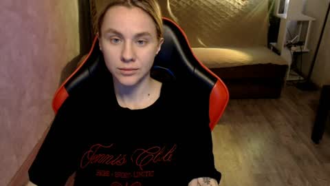 Snapshot of baby_kitte chatting on 4, 4, 2026 baby_kitte online show from 4, 4, 2026