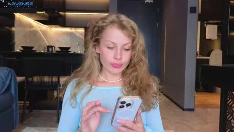 Sharleen online show from 14, 2, 2025