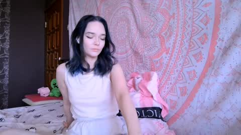 Snapshot of baby_onface chatting on 11, 4, 2026 Alice online show from 11, 4, 2026
