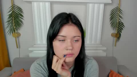 Snapshot of baby_sunsh1ne_ chatting on 8, 6, 2026 baby_sunsh1ne_ online show from 8, 6, 2026