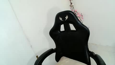 Snapshot of baby_zoexx chatting on 22, 4, 2026 baby_zoexx online show from 22, 4, 2026