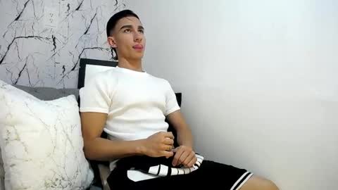 Snapshot of babyandy_ chatting on 19, 4, 2026 ANDY online show from 19, 4, 2026