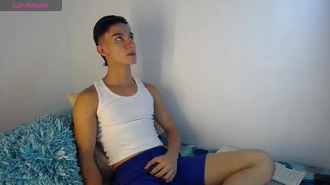 Snapshot of babyandy_x chatting on 9, 10, 2025 babyandy_x online show from 9, 10, 2025