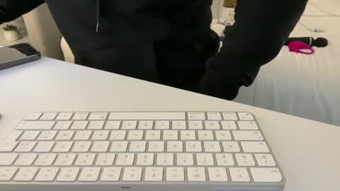 BB online show from 2, 2, 2025