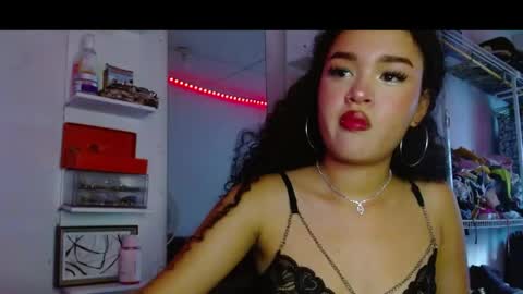 Snapshot of babybombom08 chatting on 20, 5, 2026 babybombom08 online show from 20, 5, 2026