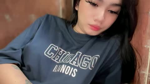 Clara online show from 5, 10, 2025