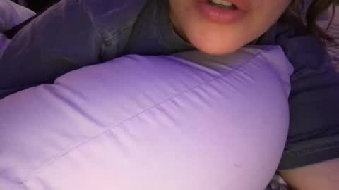 babyhoney333 online show from 26, 4, 2026