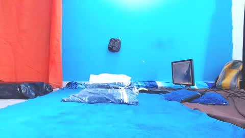 Snapshot of babyjhony chatting on 1, 12, 2024 Jhony Naughty Skater online show from 1, 12, 2024