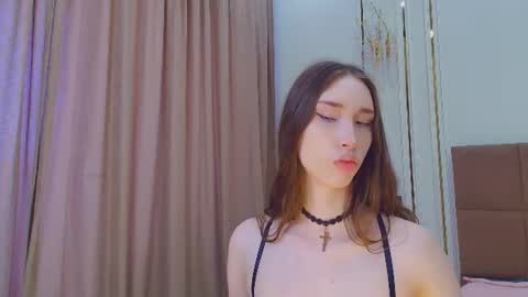 Annie online show from 25, 6, 2026