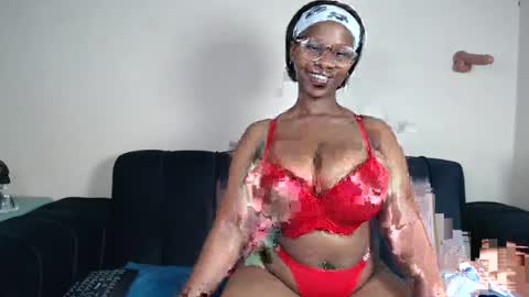 babyluciax online show from 12, 7, 2026