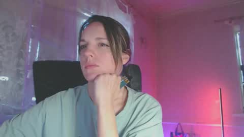 Snapshot of babymuro4ka chatting on 5, 11, 2025 Sonya online show from 5, 11, 2025