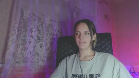 Snapshot of babymuro4ka chatting on 5, 12, 2025 Sonya online show from 5, 12, 2025