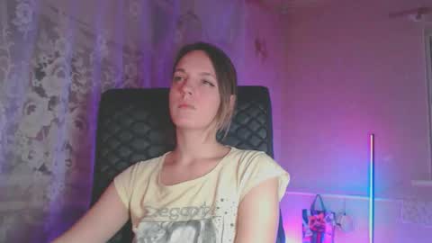 Snapshot of babymuro4ka chatting on 19, 12, 2025 Sonya online show from 19, 12, 2025